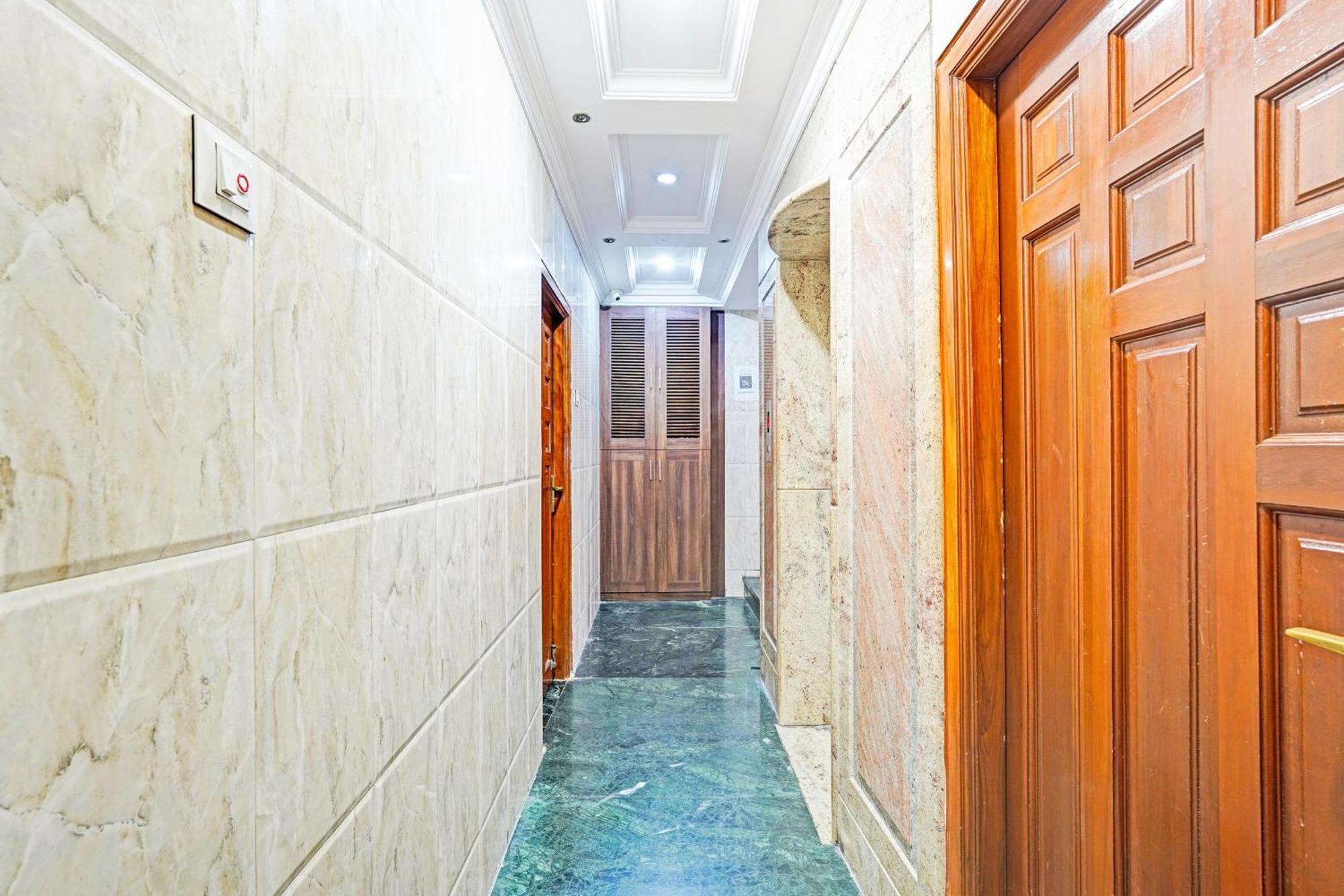 Super Hotel O Triplicane Formerly Park Royal Chennai Exteriör bild